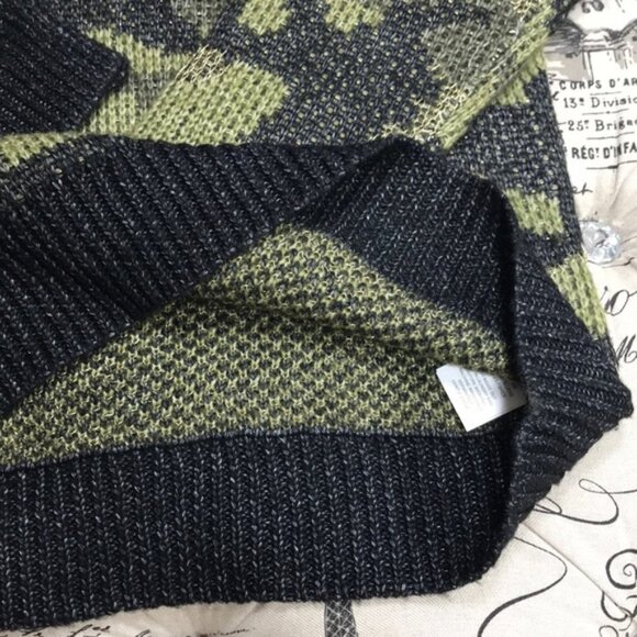 Michael Michael Kors Camouflage Gold Sweater - Picture 4 of 6